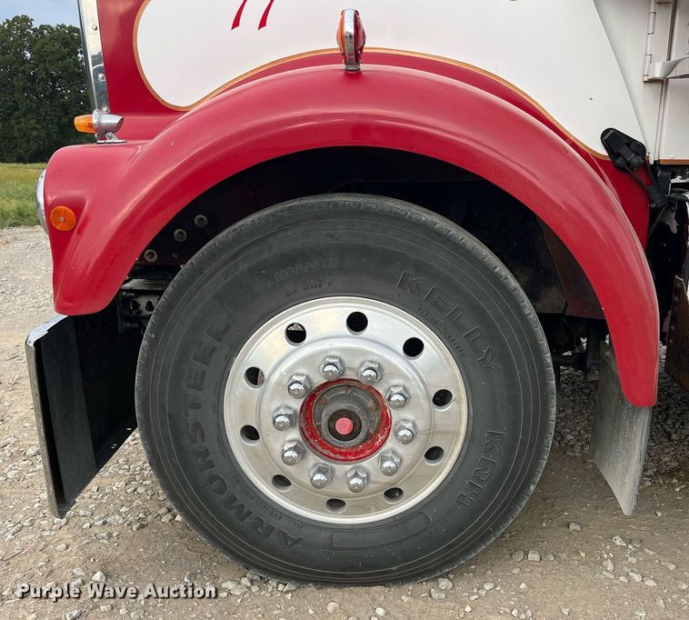 image for item DP2056 1979 Kenworth W900A  semi truck