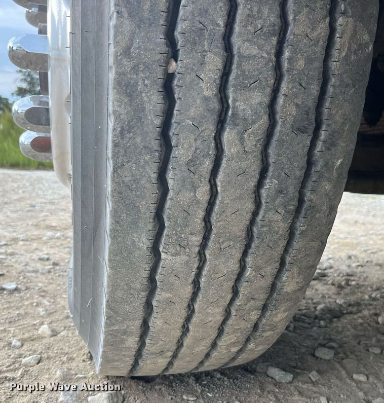 image for item DP2056 1979 Kenworth W900A  semi truck