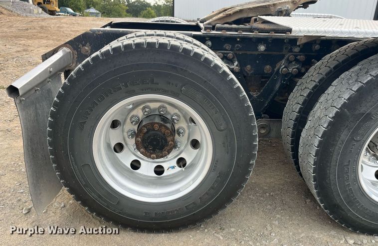 image for item DP2056 1979 Kenworth W900A  semi truck