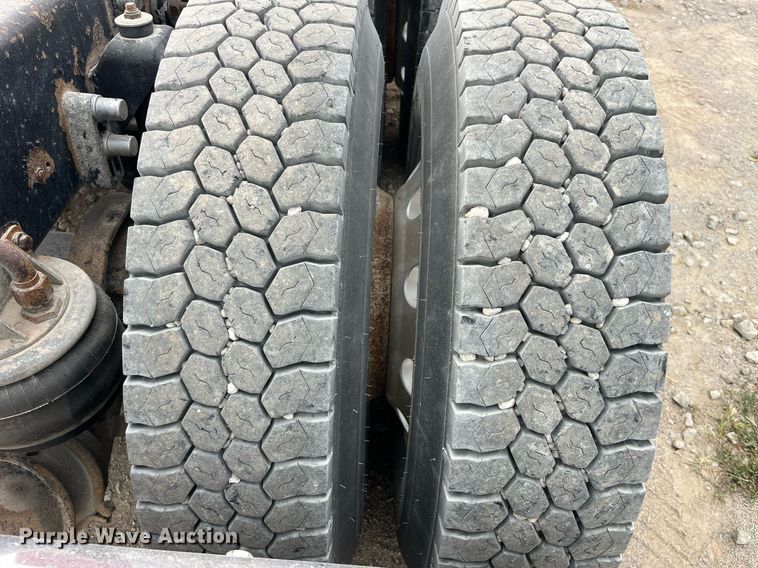 image for item DP2056 1979 Kenworth W900A  semi truck