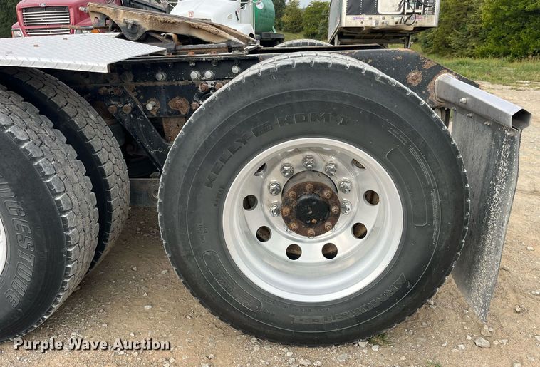 image for item DP2056 1979 Kenworth W900A  semi truck