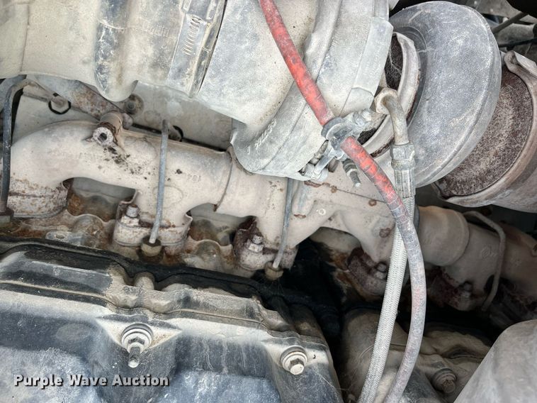 image for item DP2058 2003 Mack CH613  semi truck