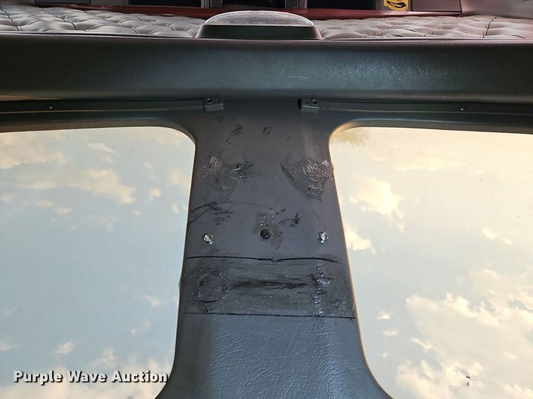 image for item DP2411 2007 Kenworth T600  semi truck