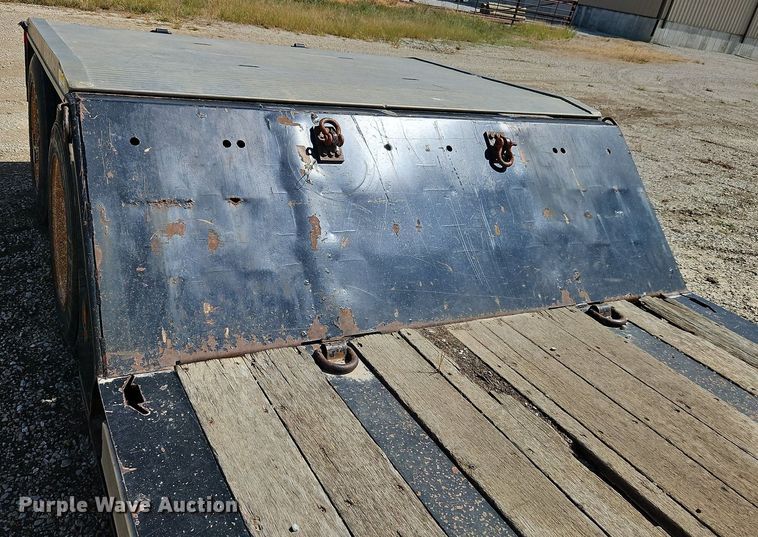 image for item DP2421 2010 Landoll Hauloll 825C lowboy equipment trailer