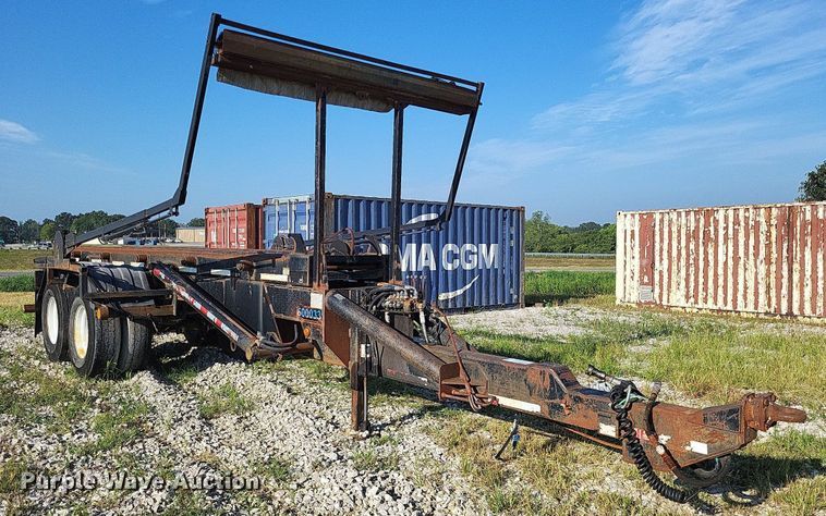 image for item DP5241 2003 G & H 1700/1500  roll-off container trailer