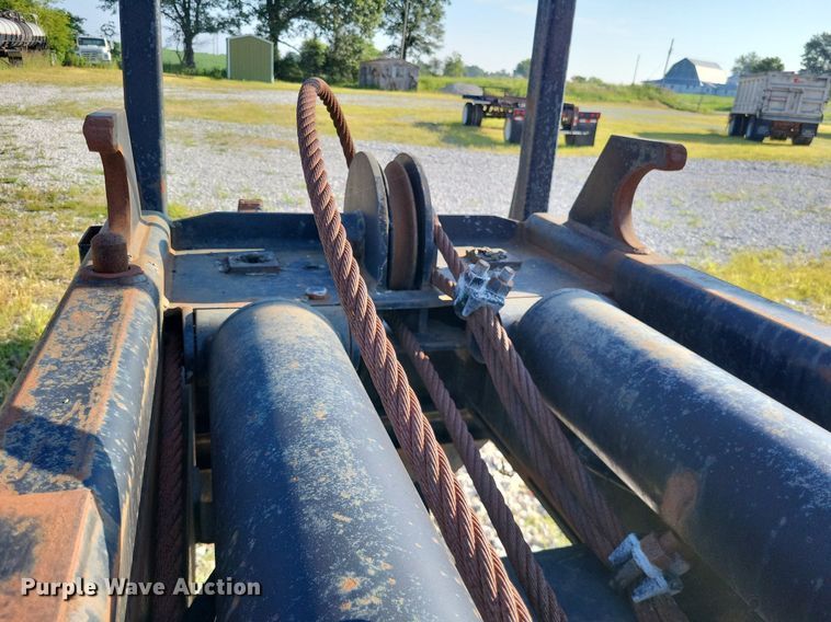 image for item DP5241 2003 G & H 1700/1500  roll-off container trailer