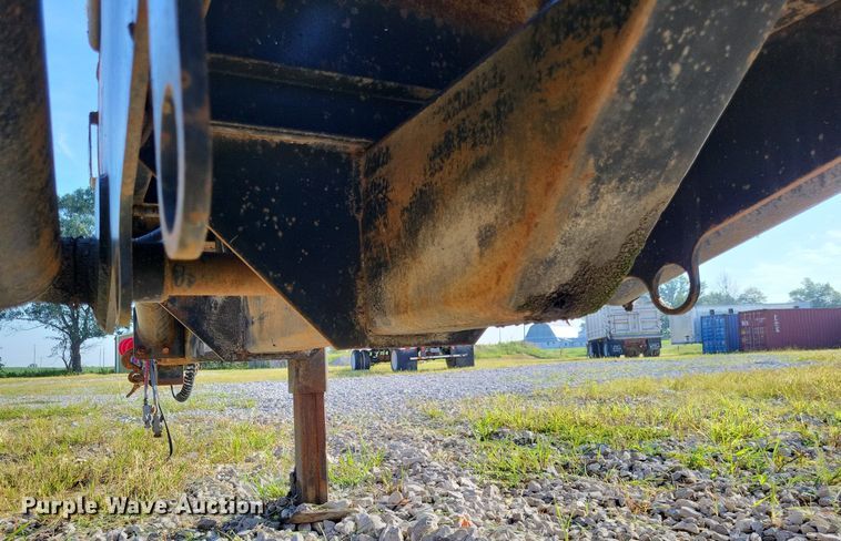 image for item DP5241 2003 G & H 1700/1500  roll-off container trailer