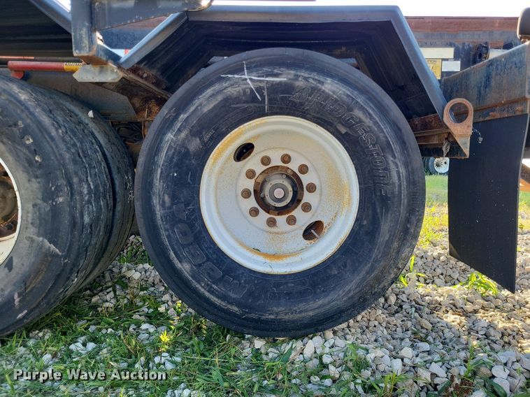 image for item DP5241 2003 G & H 1700/1500  roll-off container trailer