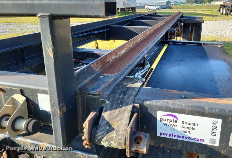 image for item DP5242 2006 Galbreath SP2A  container trailer