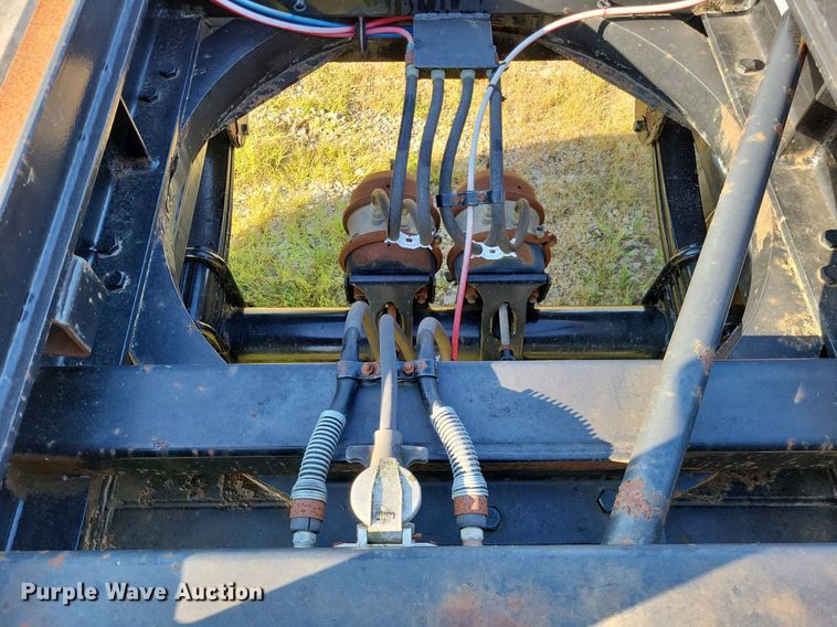 image for item DP5242 2006 Galbreath SP2A  container trailer