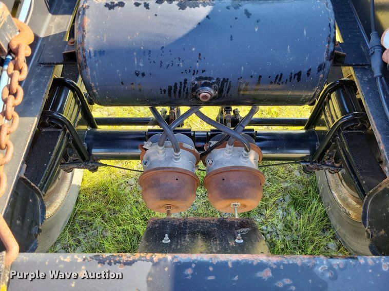 image for item DP5242 2006 Galbreath SP2A  container trailer