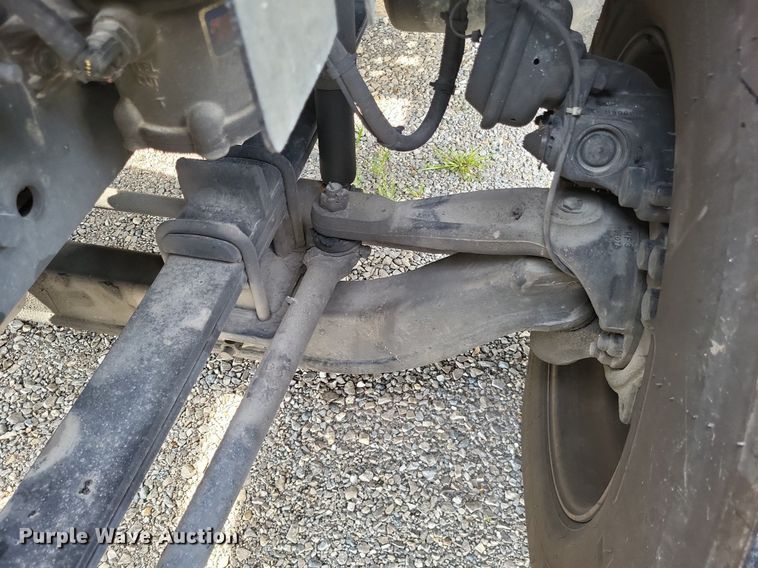 image for item DP5249 2019 International RH613  semi truck