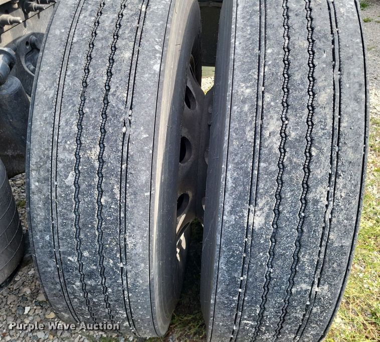 image for item DP5249 2019 International RH613  semi truck