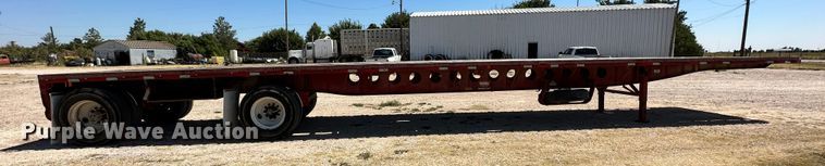 image for item DQ1417 2007 Lufkin  flatbed trailer