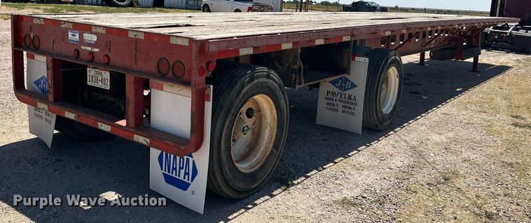 image for item DQ1417 2007 Lufkin  flatbed trailer