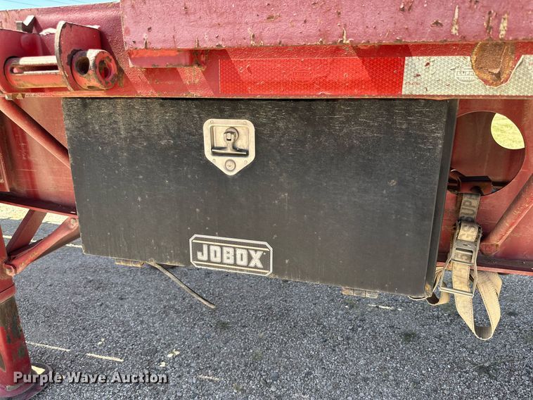 image for item DQ1417 2007 Lufkin  flatbed trailer