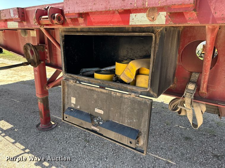 image for item DQ1417 2007 Lufkin  flatbed trailer