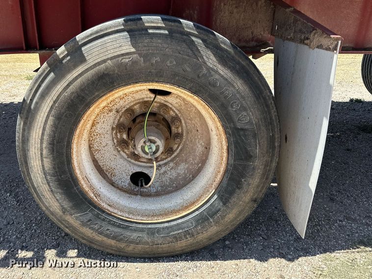 image for item DQ1417 2007 Lufkin  flatbed trailer