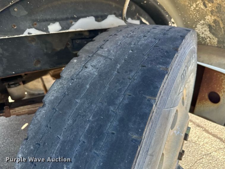 image for item DS7164 1973 Peterbilt 359ST  semi truck