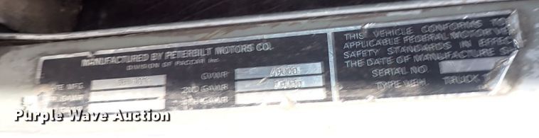 image for item DS7164 1973 Peterbilt 359ST  semi truck