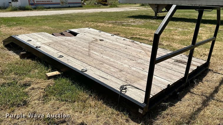 image for item HN9977 Truck bed