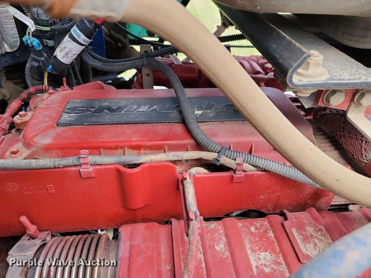 image for item JE9564 2012 Kenworth T440  mobile command center truck