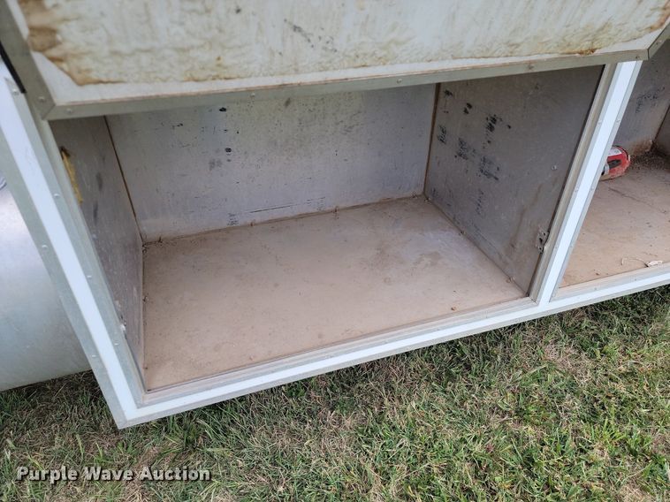 image for item JE9564 2012 Kenworth T440  mobile command center truck