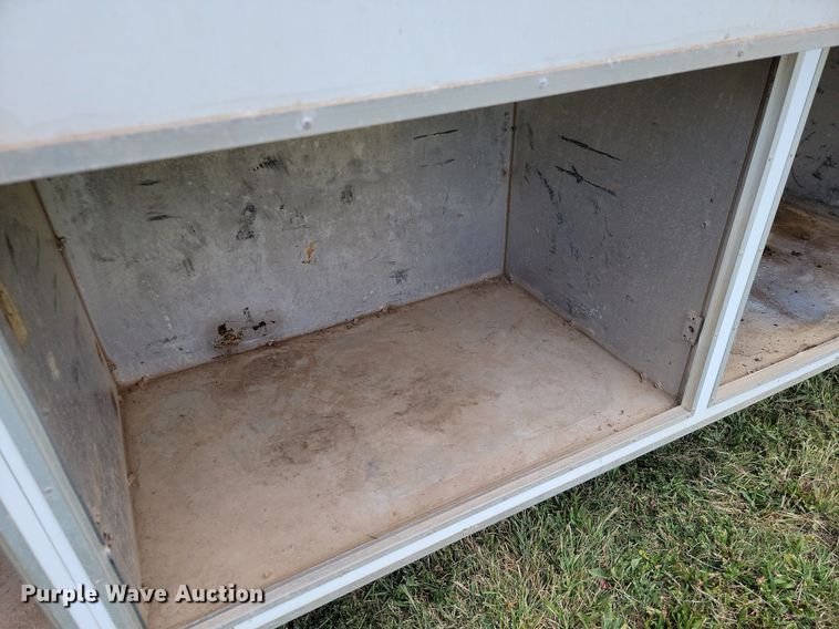 image for item JE9564 2012 Kenworth T440  mobile command center truck