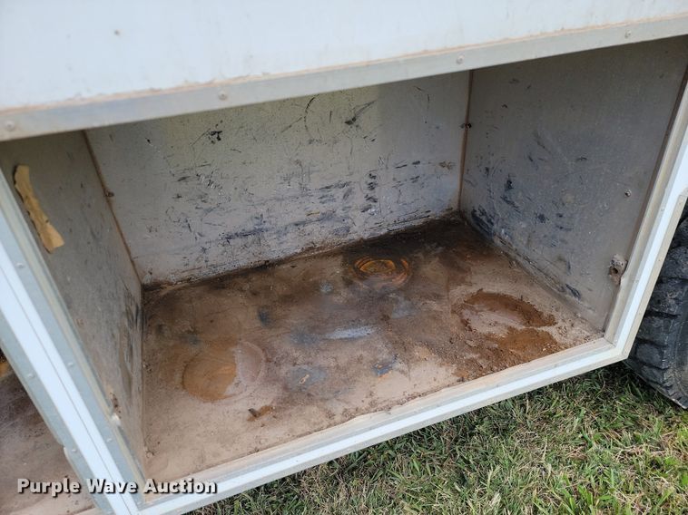 image for item JE9564 2012 Kenworth T440  mobile command center truck