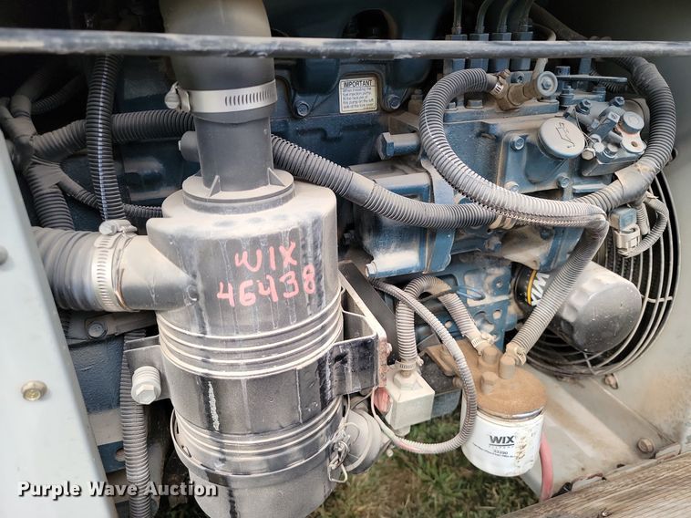 image for item JE9564 2012 Kenworth T440  mobile command center truck