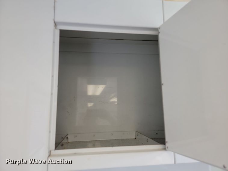 image for item JE9564 2012 Kenworth T440  mobile command center truck