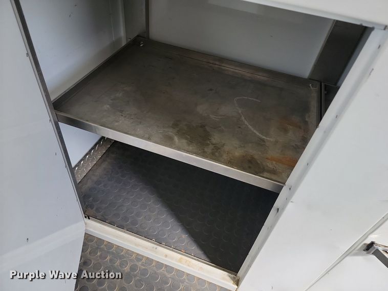 image for item JE9564 2012 Kenworth T440  mobile command center truck