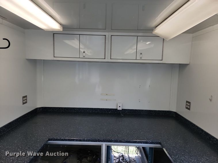 image for item JE9564 2012 Kenworth T440  mobile command center truck