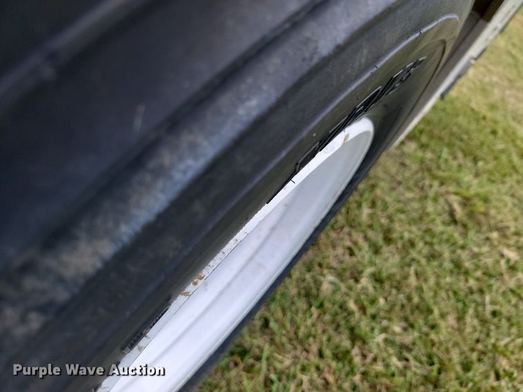 image for item JE9564 2012 Kenworth T440  mobile command center truck