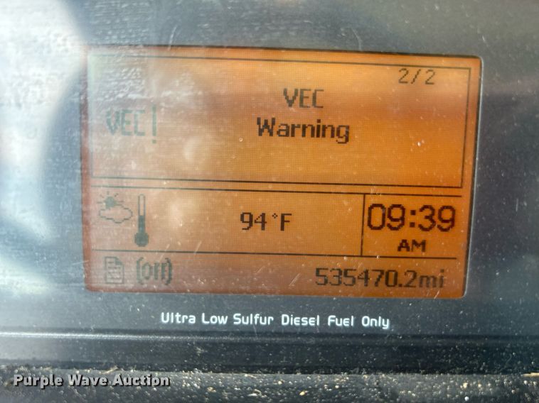 image for item KW9102 2016 Volvo VN  semi truck