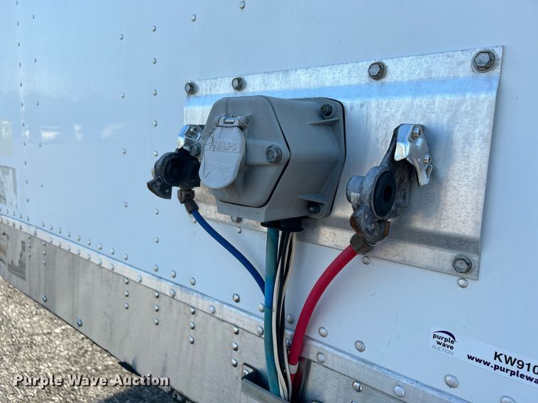 image for item KW9104 2014 Great Dane CSE-1214-22053  dry van trailer