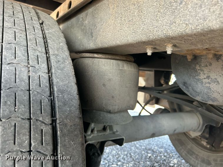 image for item KW9104 2014 Great Dane CSE-1214-22053  dry van trailer