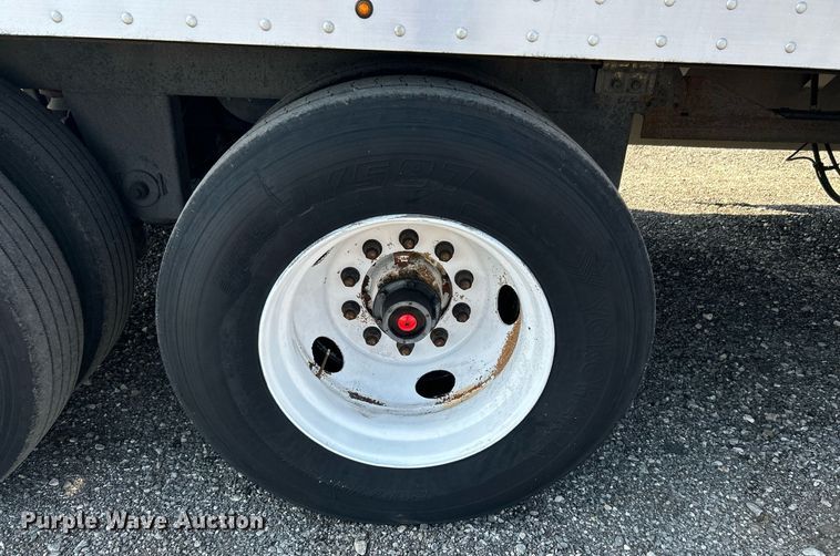 image for item KW9104 2014 Great Dane CSE-1214-22053  dry van trailer