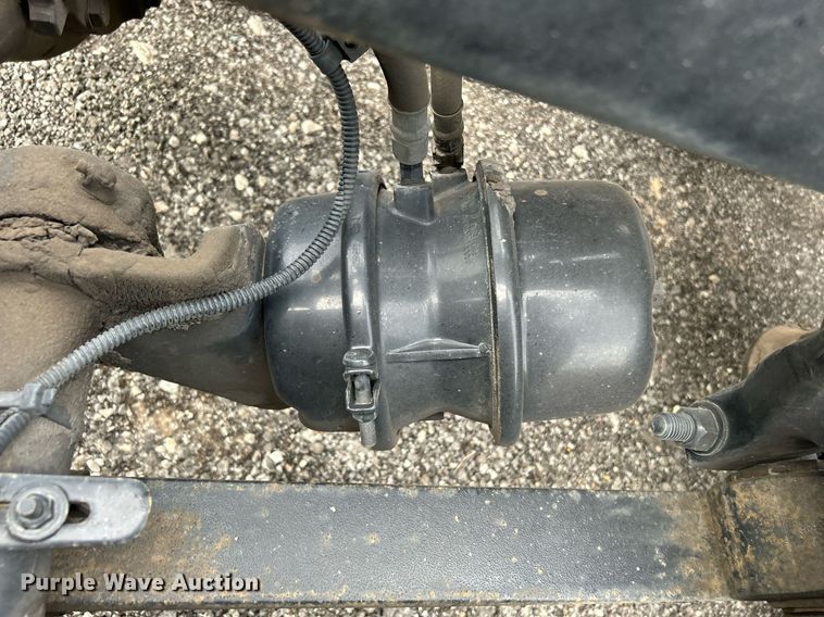 image for item KW9119 2012 Freightliner Cascadia  semi truck