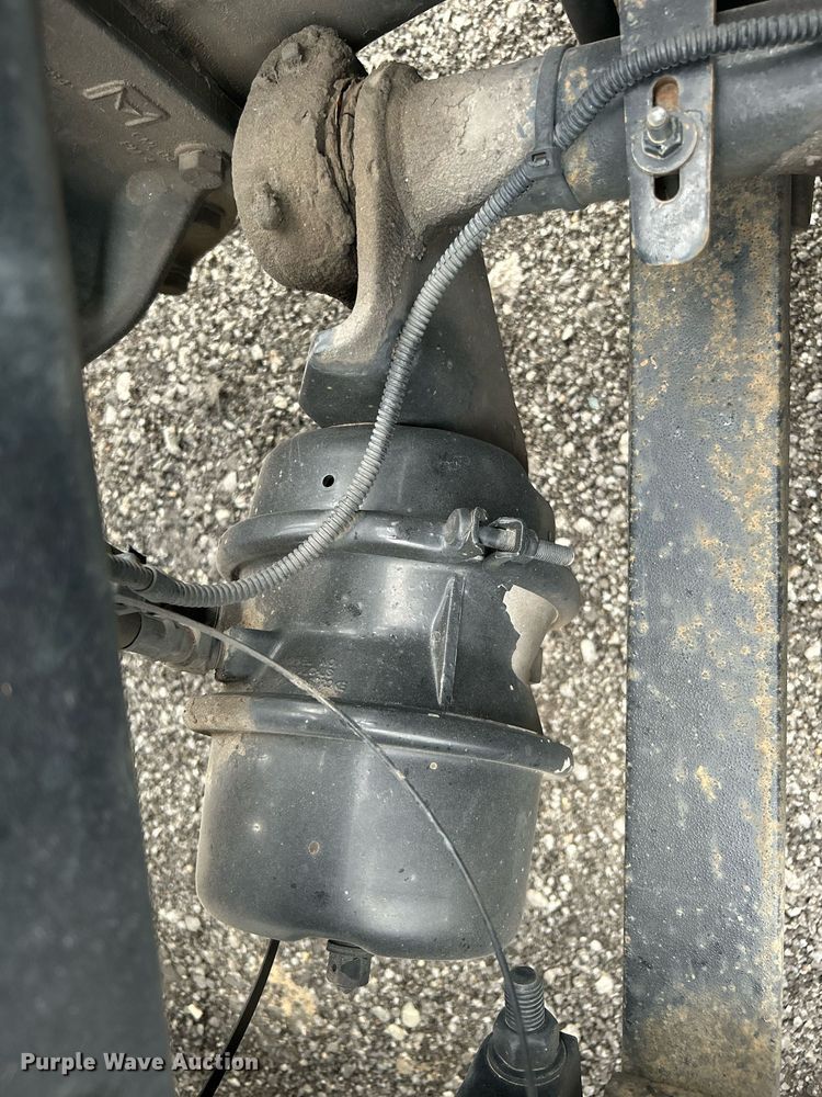 image for item KW9119 2012 Freightliner Cascadia  semi truck