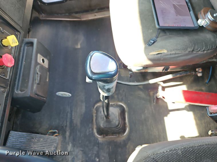 image for item LM9137 1997 Kenworth T800  semi truck