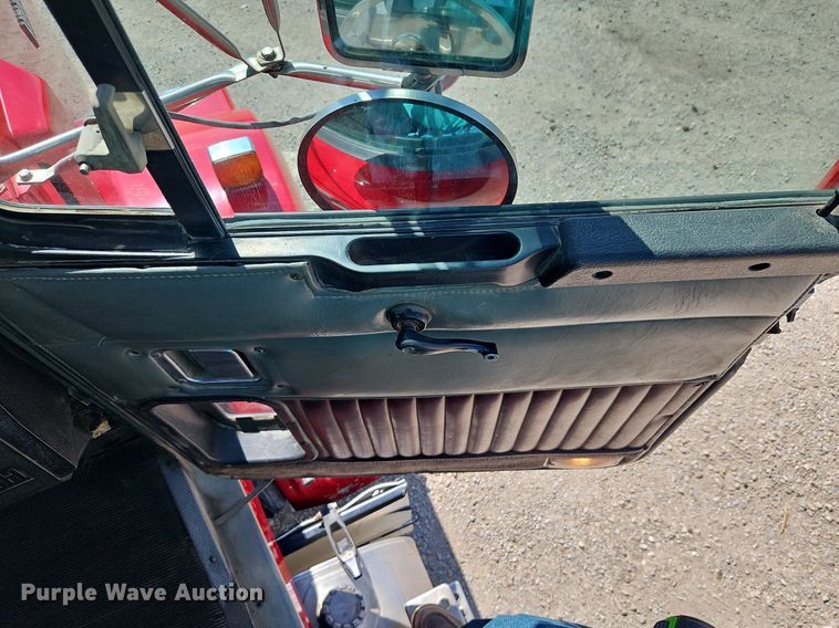 image for item LM9137 1997 Kenworth T800  semi truck