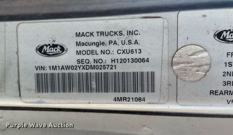 image for item LV9800 2013 Mack CXU613  semi truck