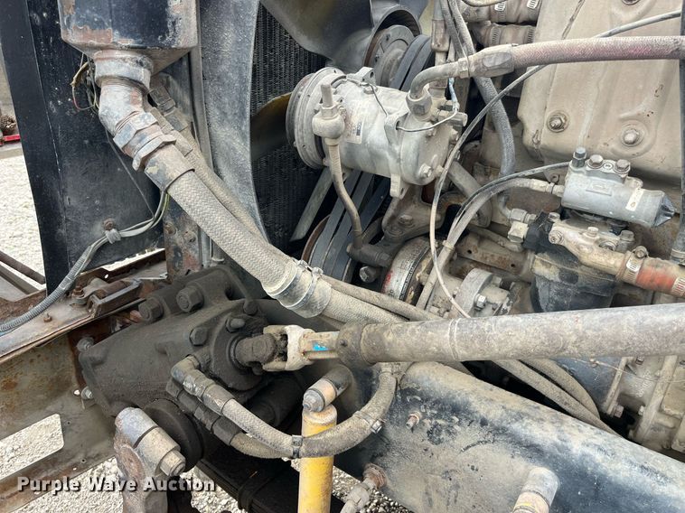 image for item MG9397 1986 Western Star 4900  semi truck