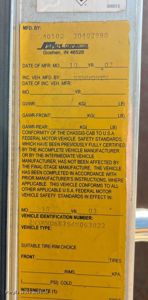 image for item MG9403 2004 Kenworth T300  flatbed truck