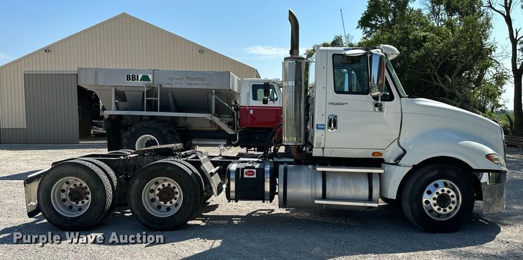 image for item ML9269 2014 International ProStar Plus  semi truck