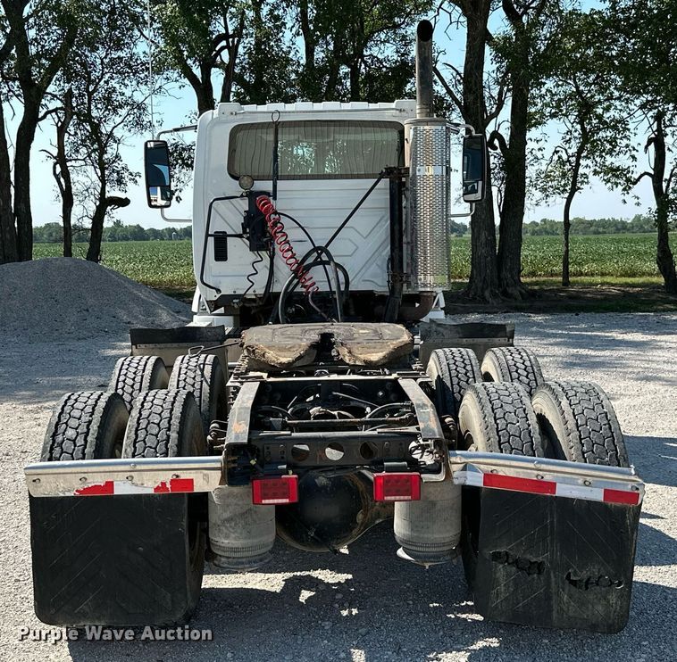 image for item ML9269 2014 International ProStar Plus  semi truck