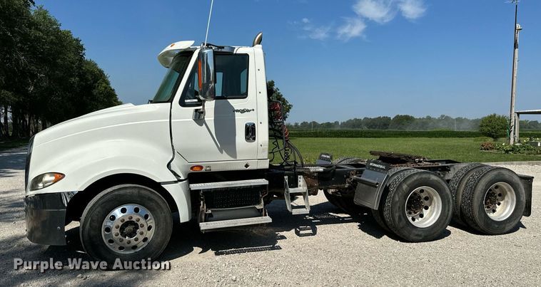 image for item ML9269 2014 International ProStar Plus  semi truck