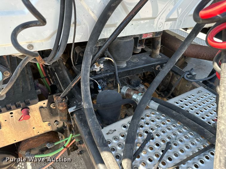 image for item ML9269 2014 International ProStar Plus  semi truck