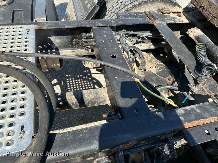 image for item ML9269 2014 International ProStar Plus  semi truck